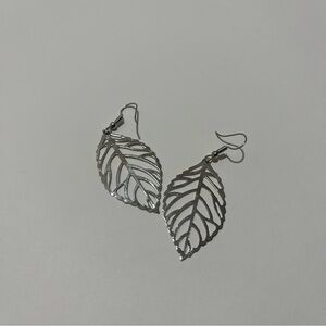 Elegant Silver Leaf Earrings